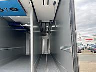 Kühlkoffer mit zwei Kammeraufteilung 15 Tonnenklasse.